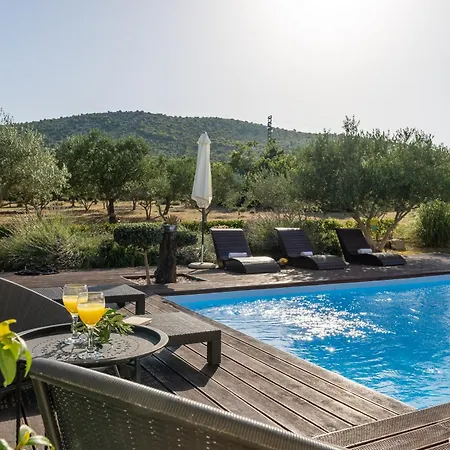 Βίλα Grandfather's House